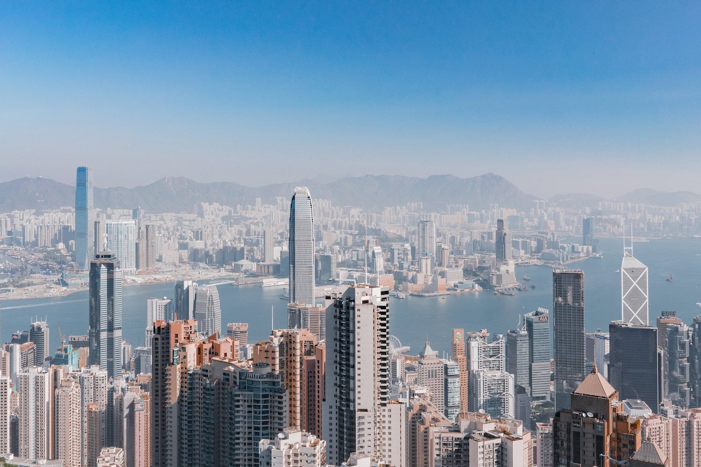 Hong Kong nopeus dating expatsovat naeun ja taemin vielä vuodelta