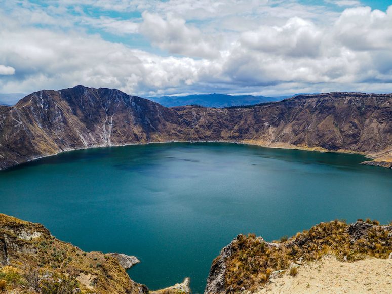How To Solo Hike The Quilotoa Loop In Ecuador | We Are Travel Girls