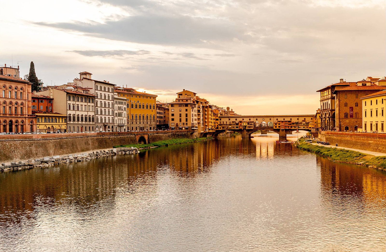 The Ultimate Guide to a Honeymoon in Florence | We Are Travel Girls